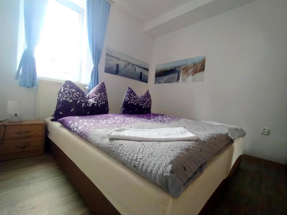 Apartmany Lono Йичин Экстерьер фото